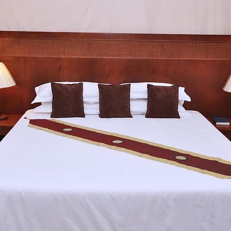 Garr Hotel Kigali Exterior photo