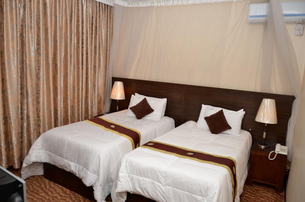 Garr Hotel Kigali Room photo